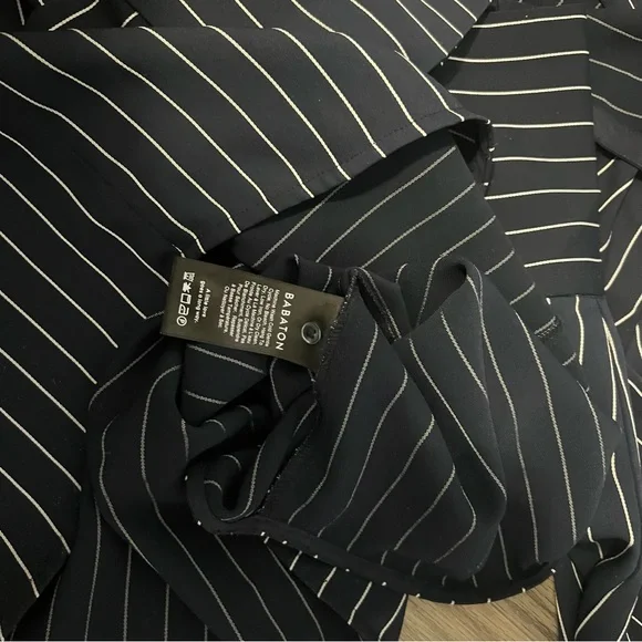 Blouse - Picture 3 of 4